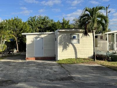 Mobile Home at 13171 SW 4th Court Davie, FL 33325