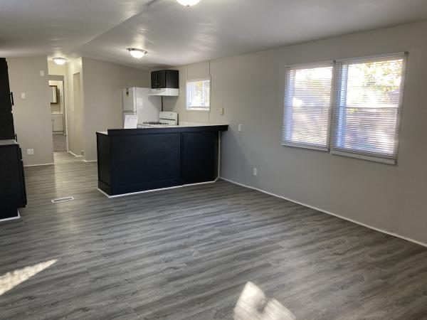 1990 Pine Ridge mobile Home