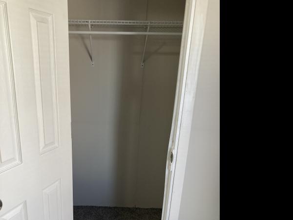 1990 Pine Ridge mobile Home