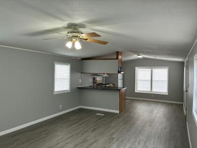 Photo 4 of 13 of home located at 1928 E 47th Street S #17 Wichita, KS 67216