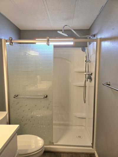 Photo 4 of 19 of home located at 19802 N. 32nd St #120 Phoenix, AZ 85050