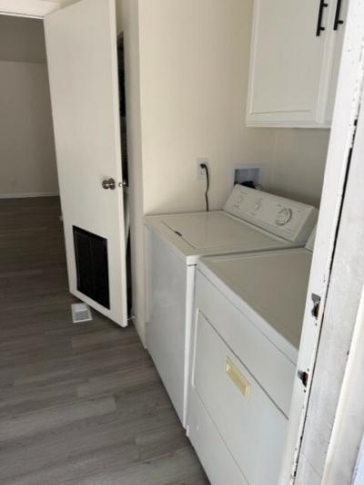 Photo 4 of 17 of home located at 4800 Vegas Valley Dr Las Vegas, NV 89121