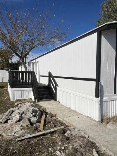 Mobile Home at 14647 Lasater Rd #51 Dallas, TX 75253