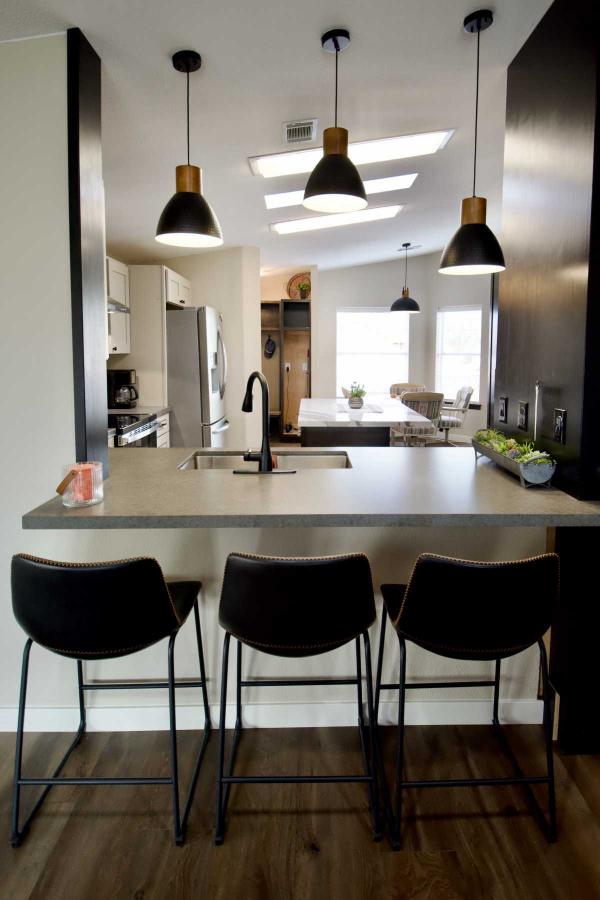 1999 Cavco Navajo Manufactured Home