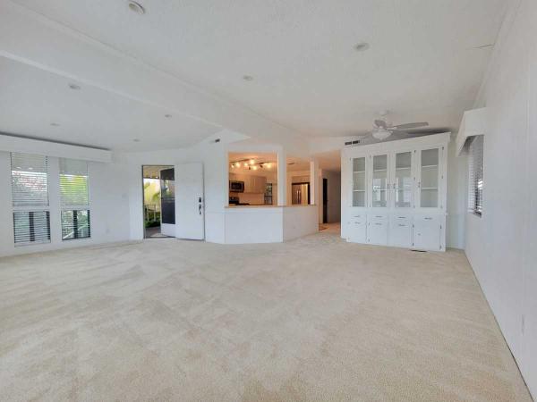 1983 Golden West Manufactured Home