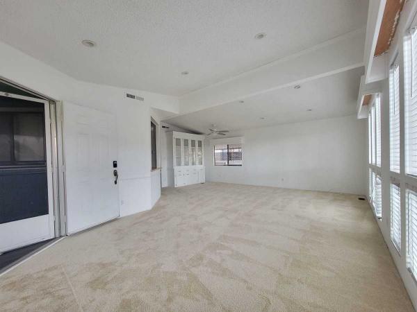 1983 Golden West Manufactured Home