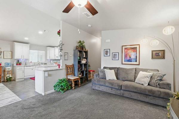 2018 Cavco Mobile Home