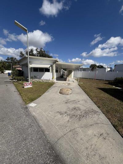 Mobile Home at 3223 N Lockwood Ridge Rd #27 Sarasota, FL 34234