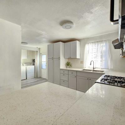 Photo 2 of 28 of home located at 501 W Moana Ln Reno, NV 89509