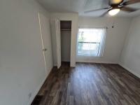 1983 TWIN Manufactured Home