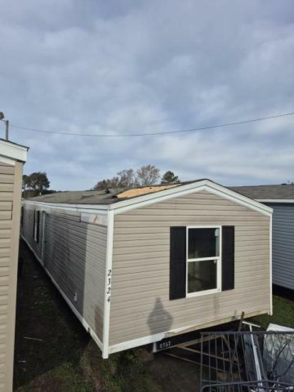 Photo 1 of 2 of home located at Heritage Homes Usa Inc. 918 Southeast Blvd Clinton, NC 28328