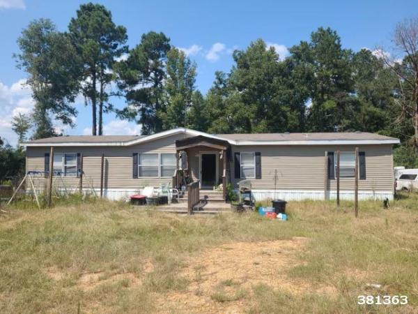 Photo 1 of 1 of home located at Repo Depot (Refurb Lot Only) 500 W Presley Blvd (Main Lot 9 McComb, MS 39648