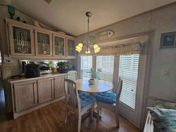 2006 Mobile Home