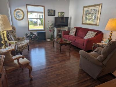 Photo 2 of 9 of home located at 468 Goldenrod Cir N Auburndale, FL 33823