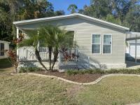 2018 Champion SIG4523A 2BED/DEN Mobile Home