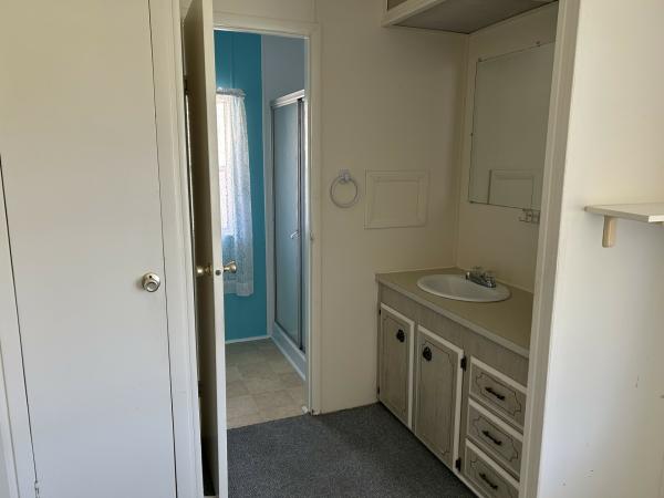 1983 BROO BROO Mobile Home