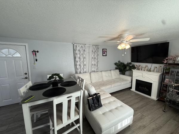 1979 NOBI N80140 Mobile Home