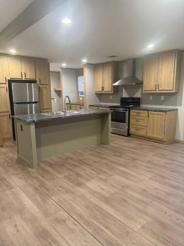 2022 Clayton Homes Inc Epic Journey Mobile Home