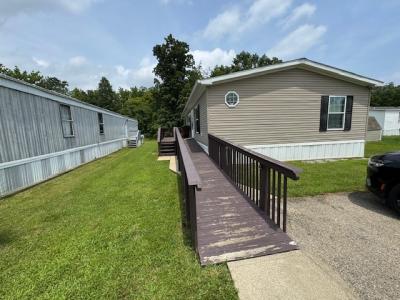 Photo 3 of 4 of home located at 2191 East Ohio Pike 054 Amelia, OH 45102