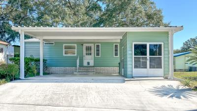 Photo 2 of 18 of home located at 646 Hickory Hill Lady Lake, FL 32159