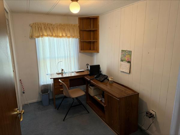 1978 Holly Park 6028800 Mobile Home