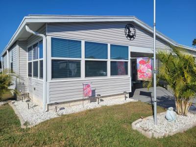 Photo 2 of 20 of home located at 6233 Forest Lake Dr Zephyrhills, FL 33540