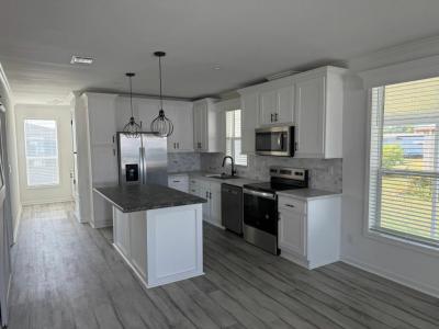 Photo 2 of 20 of home located at 485 Sandalwood Lane Ellenton, FL 34222