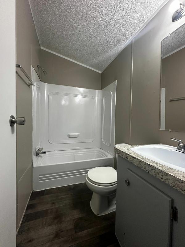 2002 Silver Creek Lone Star Mobile Home