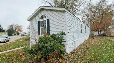 Photo 2 of 13 of home located at 809 Bridge Street Lynwood, IL 60411