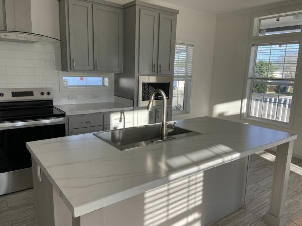 2026 Champion - Lake City Maitland Mobile Home