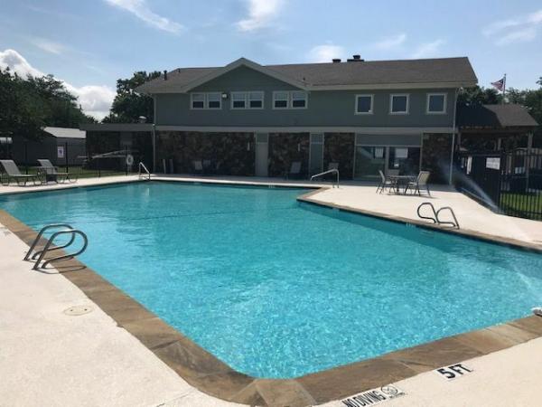 2015 Fleetwood Berkshire Mobile Home