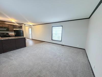 Photo 3 of 27 of home located at 10694  East St Rt 762, #27 #27M Lockbourne, OH 43137