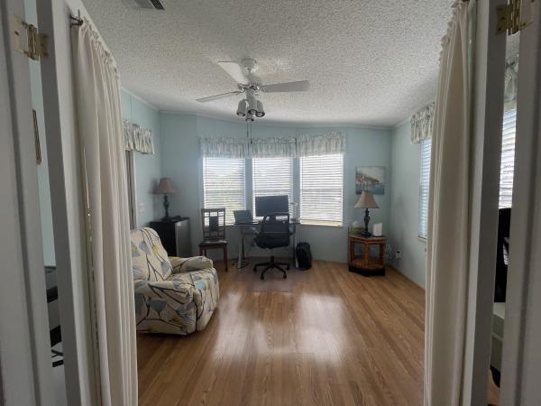 1993 BROO Double Mobile Home