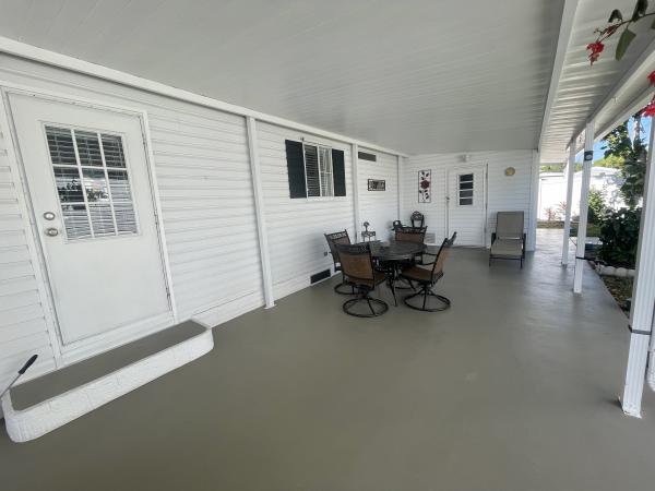 1993 BROO Double Mobile Home