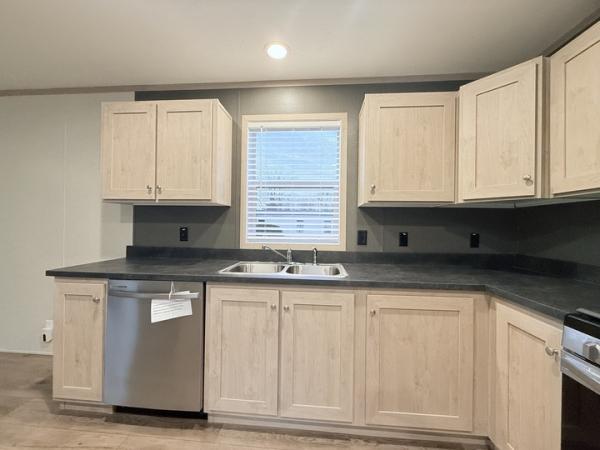 2025 Clayton-Wakarusa Mobile Home