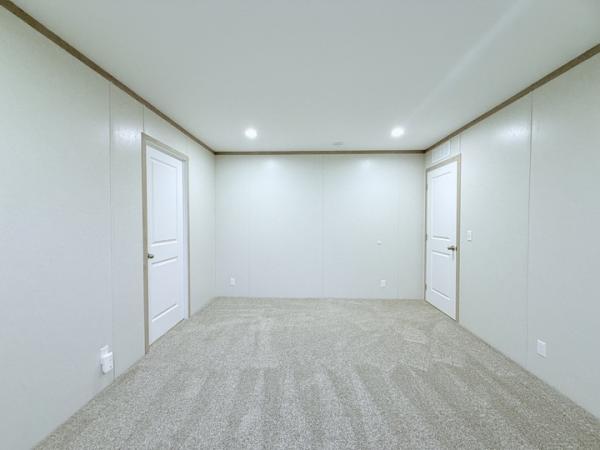 2025 Clayton-Wakarusa Mobile Home