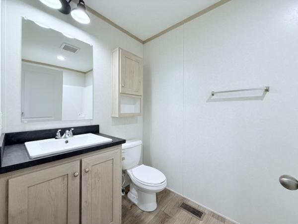 2025 Clayton-Wakarusa Mobile Home