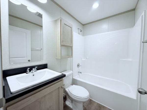 2025 Clayton-Wakarusa Mobile Home