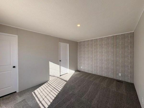 2024 Champion Dutch Diamond II Mobile Home