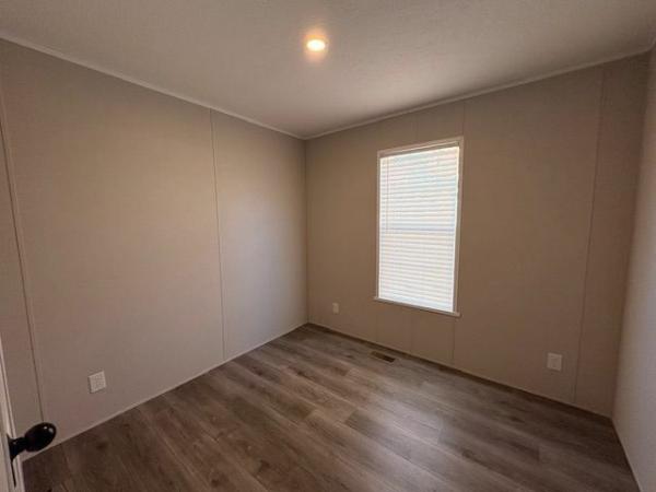 2024 Champion Dutch Diamond II Mobile Home