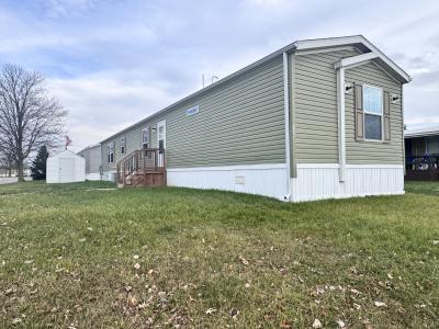 Mobile Home at 25113 Saxony Woodhaven, MI 48183
