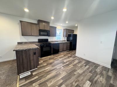 Photo 3 of 7 of home located at 25113 Saxony Woodhaven, MI 48183