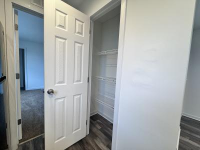 Photo 4 of 7 of home located at 25113 Saxony Woodhaven, MI 48183