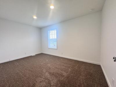 Photo 5 of 7 of home located at 25113 Saxony Woodhaven, MI 48183