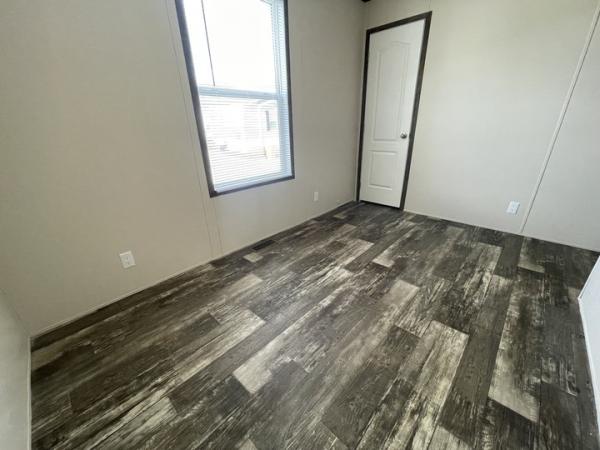 2022 Clayton - Wakarusa Mobile Home