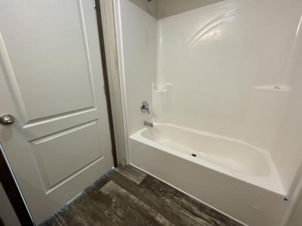 2022 Clayton - Wakarusa Mobile Home