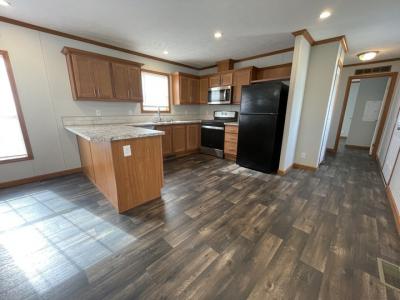 Photo 4 of 25 of home located at 38031 Leverette #497 Clinton Township, MI 48038