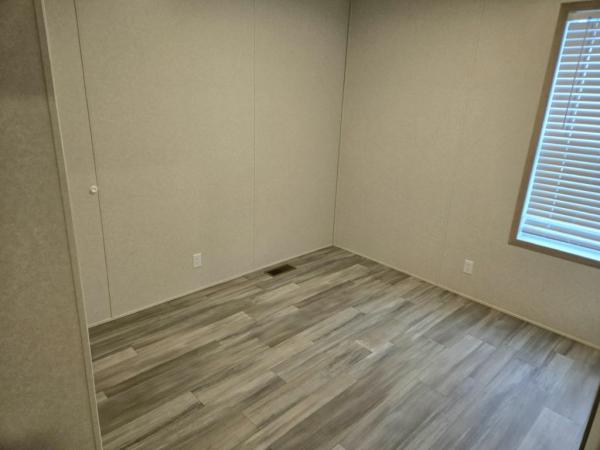 2025 Clayton Adrenaline 6016-4200 Manufactured Home