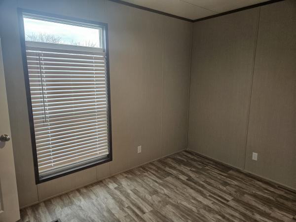 2022 31IND16663CH22  Home