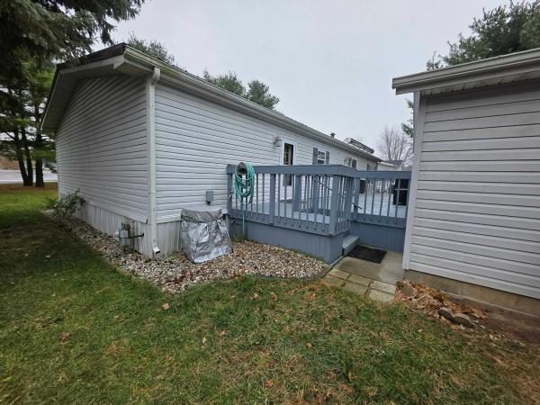 1993 Commodore   Home